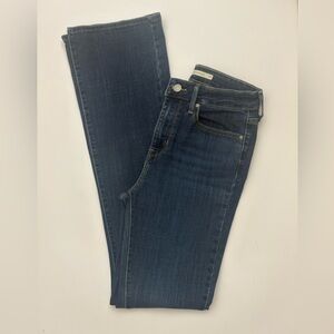 Levi's 725 High Rise Bootcut Size 28 Color Dark Blue Jeans
